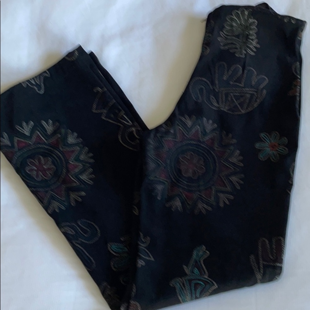 Boho Aztec Print Pants - Picture 3 of 11